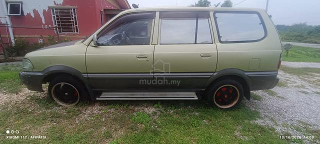 2002 Toyota UNSER 1.8 GLI FACELIFT (M) - 3
