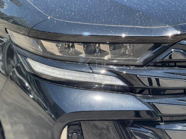 Toyota Vellfire Z Premier - 2