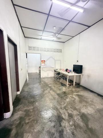 Pekan Nanas 24*68 Single Storey 1