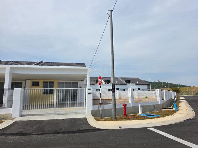 Bukit Banyan Big Land 3971 Sqft - 1 Storey Terrace Corner Lot 1