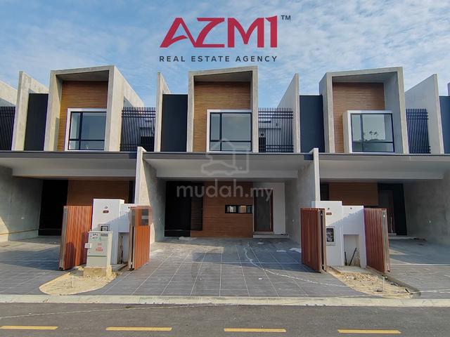 Modern Double Storey Terrace House at Padang Kerbau Miri 1