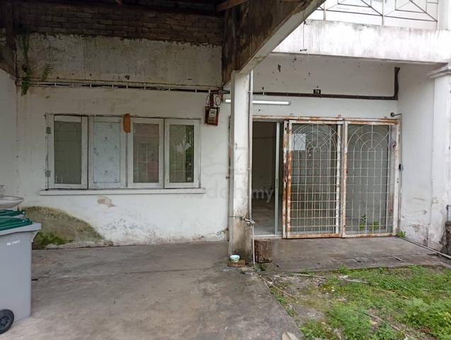 2 stry terrace at Taman Ayer Keroh Height 1
