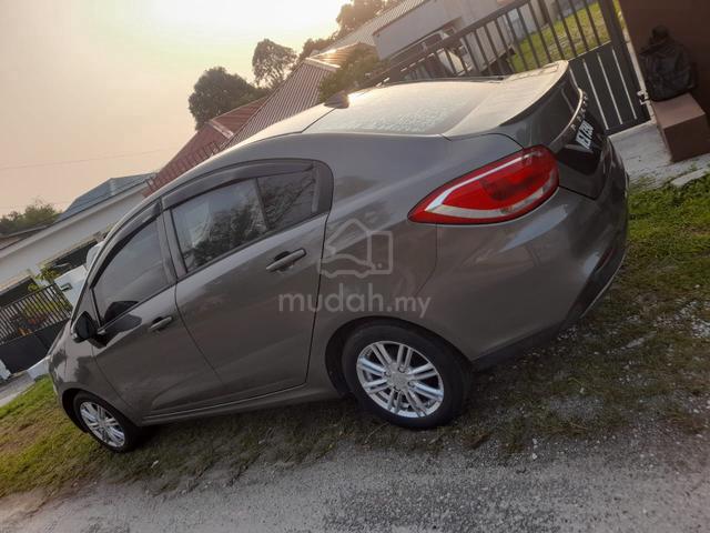 2020 Proton PERSONA 1.6 EXECUTIVE MY16 FACELIFT - 4