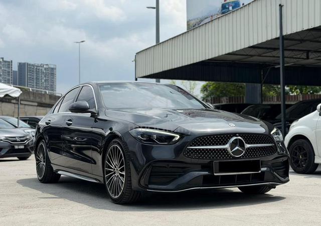 2022 Mercedes Benz C300 2.0 AMG LINE MIL-30k+ only - 1