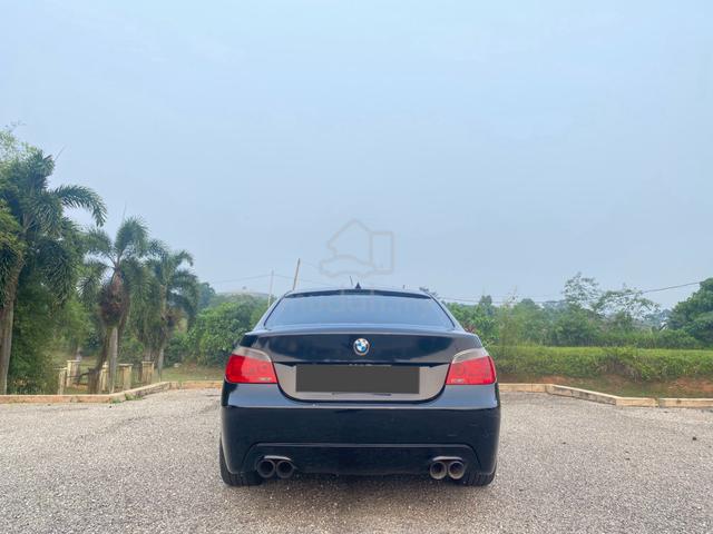Bmw e60 525i - 2