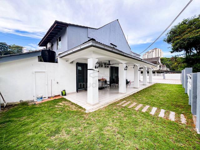 45' x 90' FULLY REFURBISHED 🔥 2-Storey CORNER LOT Seksyen 26 FOR SALE 1