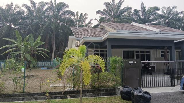 Mini SemiD house  1