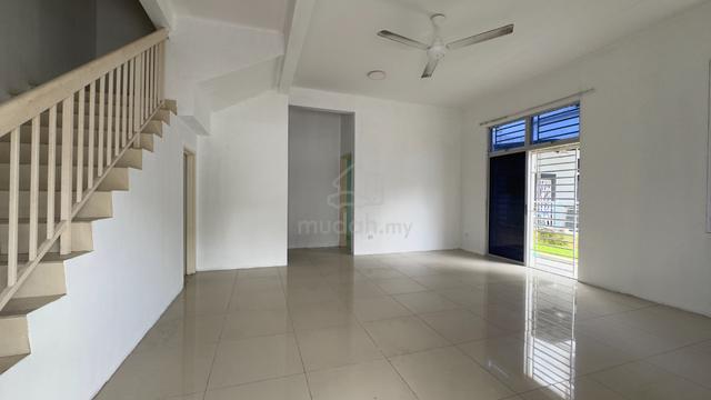2-Storey Cluster Semi-D House in Bandar Saujana Putra SP9/11 1