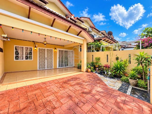 FREEHOLD | 2 Storey Suakasih, Bandar Tun Hussein Onn, Cheras 1