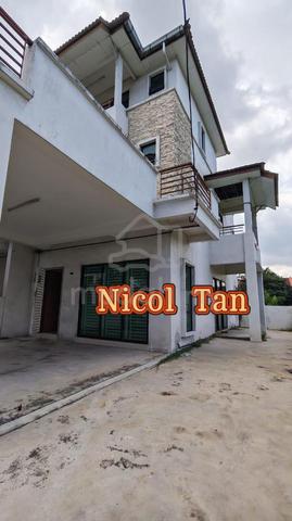 3 sty terrace house corner unit for sale at Bukit Tambun Simpang Ampat 1