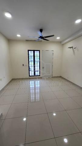 Monet Garden - Townhouse 3 Bedroom 1