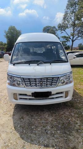 2010 Shenyang Brilliance ERA JINBEI 2.2 (M) - 1