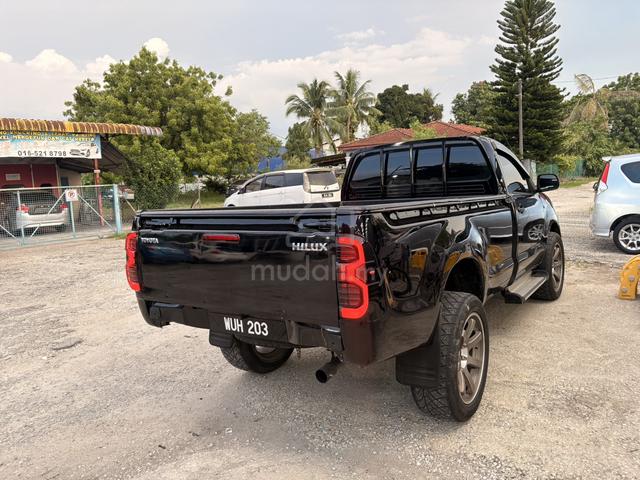 2010 Toyota HILUX 2.5 FACELIFT SINGLE CAB (M) - 5