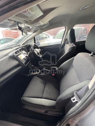 2019 Honda JAZZ 1.5 E MY FACELIFT (A) - 2