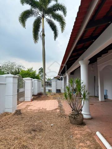 Kulai IOI DSTH Corner fully furnished unit for Rent 1