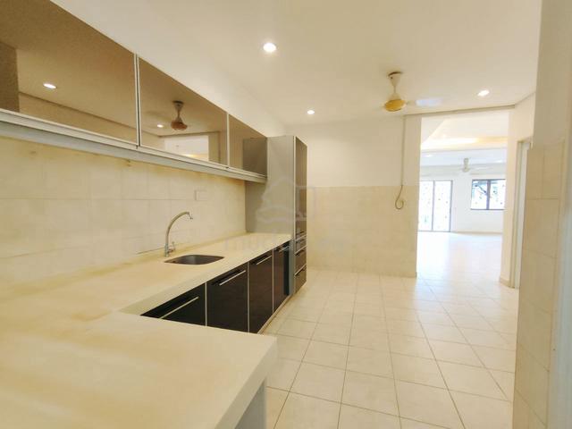 SUNWAY KAYANGAN Teres 2 tingkat Renovated & Dry Kitchen dekat DASH 4