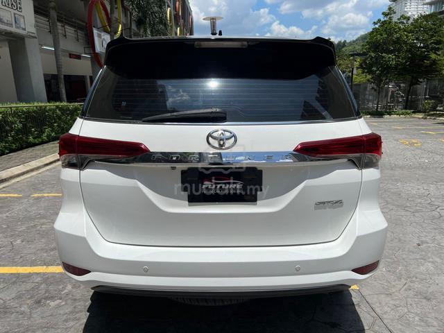 2017 Toyota FORTUNER 2.7 SRZ HIGH SPEC 1 OWNER - 4