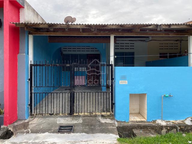 Rumah Teres Setingkat Taman Cempaka, Senawang 1