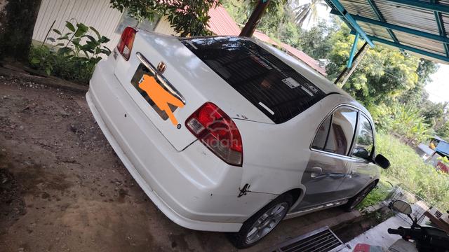 2001 Honda CIVIC 1.7 VTEC (A) - 4