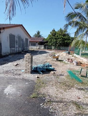 Corner Lot (Depan sekolah) 1
