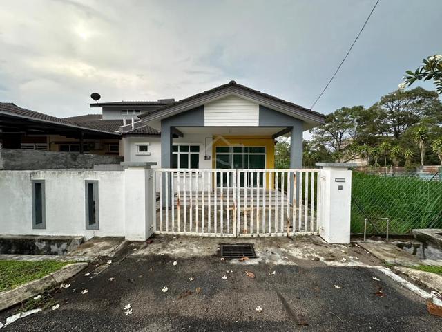 Jln Sri Ehsan Tmn Sri Ehsan Single Storey Semi D Corner lot for Sale 1