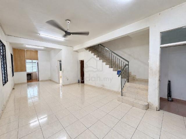 Double Storey Endlot For Rent Puteri Wangsa Ulu Tiram Tebrau 1