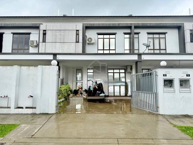 Double Storey Jalan Acacia Meridin East Kota Masai 1