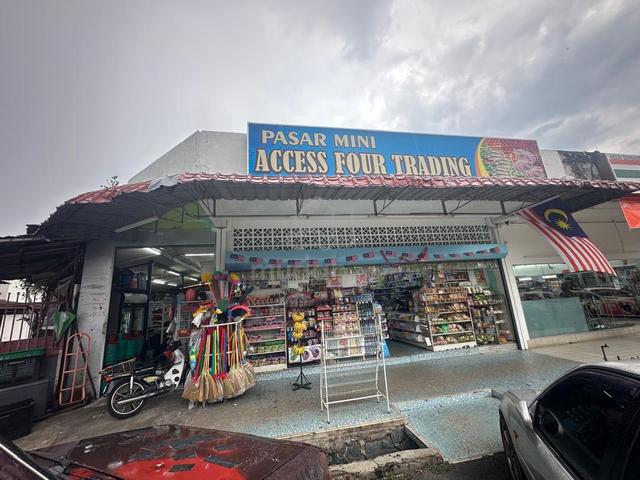 [MURAH] 1.5 Storey Shoplot, AU4, Kuala Lumpur 1