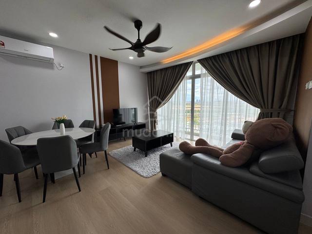 D’lagoon seri austin apartment 1