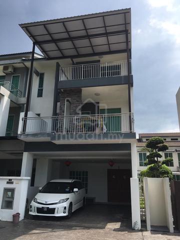 Single bedroom with attached bathroom for rent 1