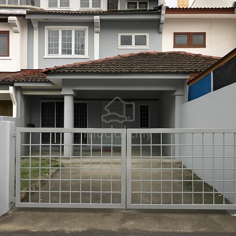 Affordable Freehold 2 Storey @ Pusat Bandar Puchong Near to LRT, Malls 1