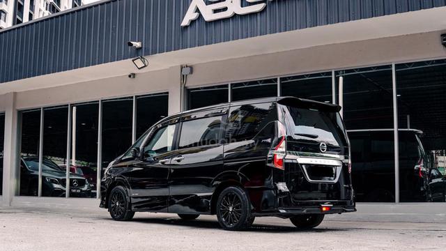 Nissan SERENA 2.0 HWS PREMIUM 360CAM L.SEAT 2022 - 2