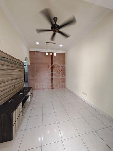 Taman Setia Indah 12/ 1.5 Storey/ Partial furnish/ Johor Bahru 1