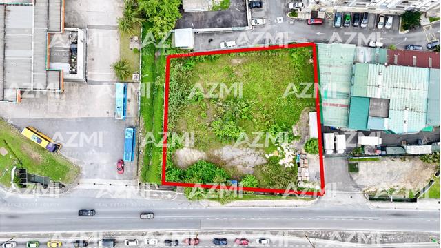 FACING MAIN ROAD - Land For Rent in Johor Bahru 1