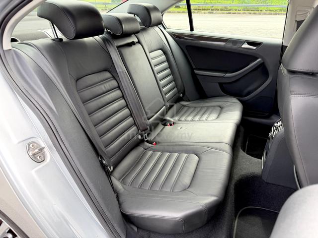 2017 Volkswagen JETTA 1.4 TSI HIGHLINE (CKD) - 5