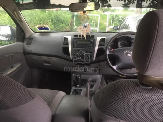 2008 Toyota HILUX 2.5 G MY05 KUN25R (M) - 3