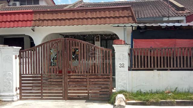 2 Storey Terrace Taman Sri Pulai 1