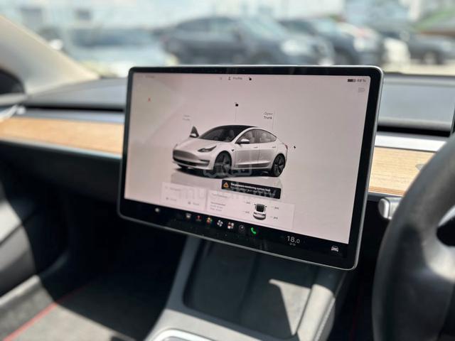 Tesla MODEL 3 1.0 STANDARD RANGE PLUS (RWD) - 5