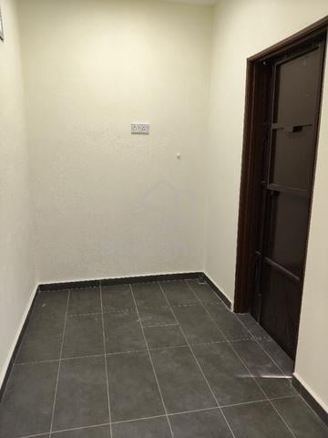 Taman Seri Petaling For sale 1