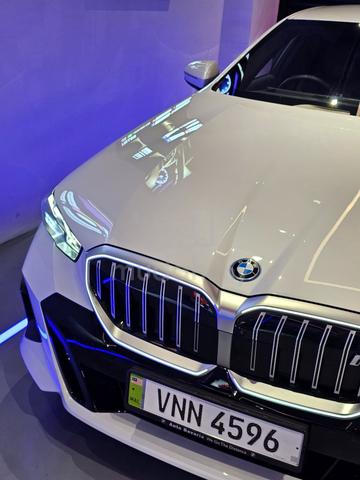 Bmw I5 EDRIVE40 M SPORT G60 5 Series Local Bmw - 5