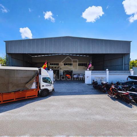 400amp Corner Semi-Detached Factory @ TSB Kota Damansara, Selangor 1