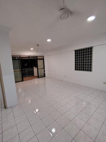 Pelangi Condominium 1