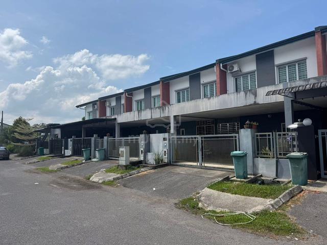 Double storey intermediate house For Sale @NexResidence Muara Tuang 1