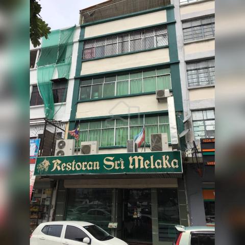 For Sale❗ 📍4 Storeys Shoplot, Kampung Air, KK City 1
