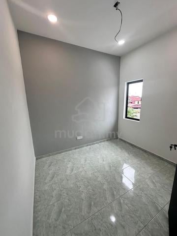 Seri Orkid Double Storey Terrace House 4bed Skudai Johor Bahru 1