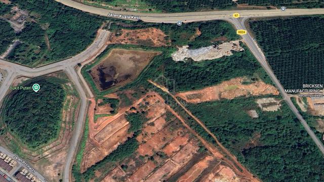 Bandar Puteri Jaya, Petrol Land For Sale (Approval Ready) 1