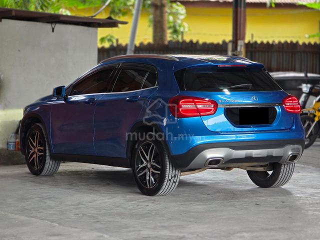 (Loan Kedai) 2015 CBU M/Benz GLA200 1.6 (A) Turbo - 5