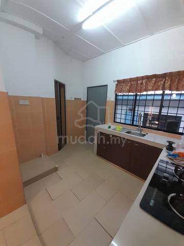 (FULLY EXTEND) 2 Storey House Taman LEP/Kota Perdana Seri Kembangan 1