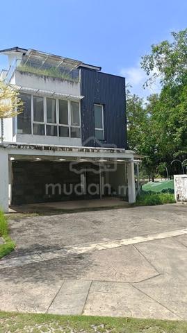Below Market Value, 3 Storey Zero Lot Bungalow PJ 6 Bilik 1