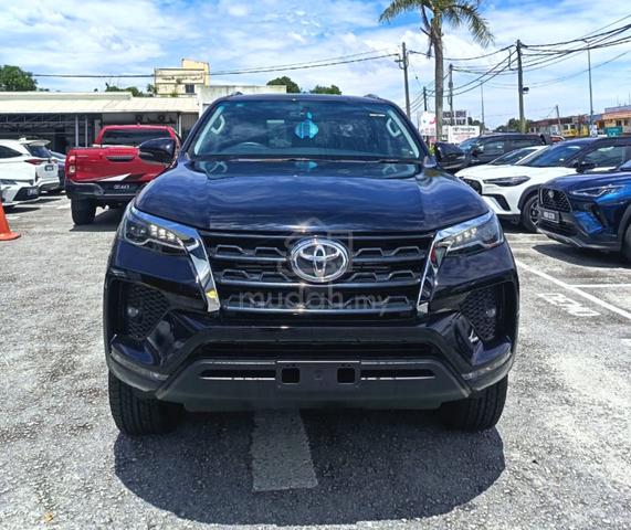 2025 TOYOTA Fortuner 2.4 DIESEL - CLEARANCE REBATE - 1